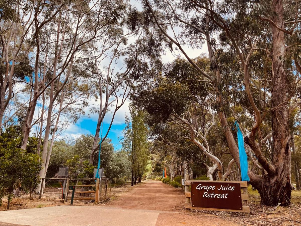 Grape Juice Retreat Rustic Romantic Gateway 5Mins To Beaches & Town Margaret River Exterior foto